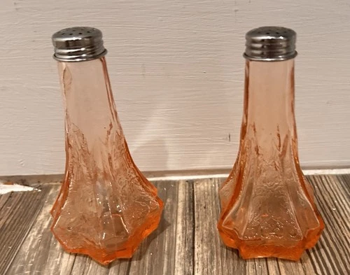 Pink Floral Jeannette Salt And Pepper Shakers Depression Glass