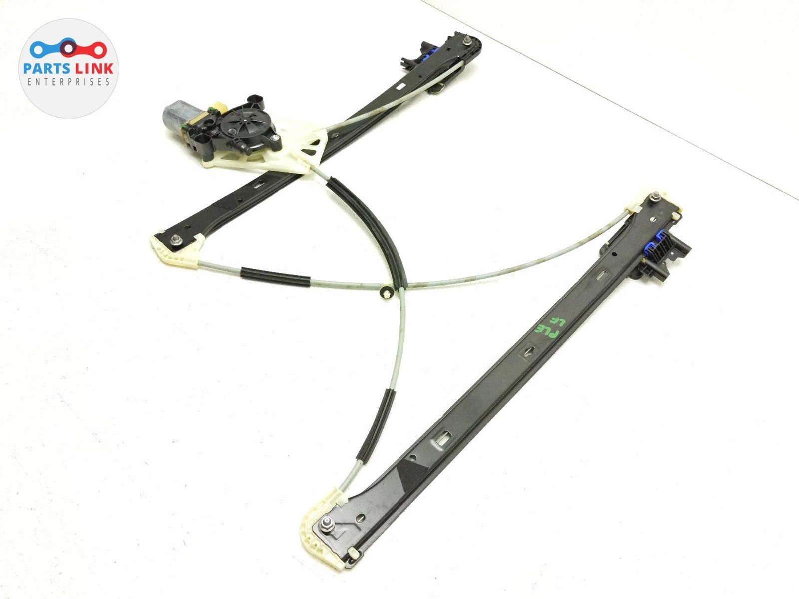 2016-20 BENTLEY BENTAYGA FRONT LEFT DOOR WINDOW REGULATOR MOTOR GLASS LIFT 3K