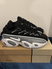 Nike NOCTA Glide Herren Sneaker Schwarz/Weiß...