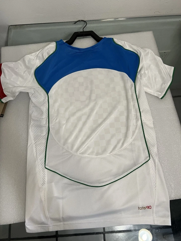 Kids Total 90 Dri-fit Nike Soccer Jersey White/ Italy Blue Il9782-100 Size XL . - Image 3 of 4
