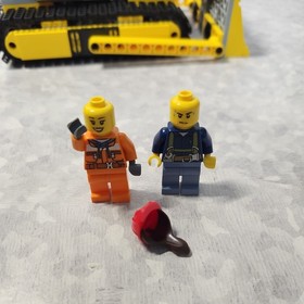Lego City 60074 Bulldozer: Incomplete Two Minifigs, See Pictures 📸 