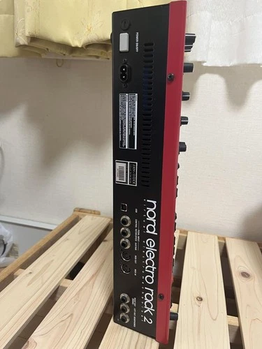 Clavia Nord Electro 2 Rack Virtual Organ Piano mit Trafo - Bild 3 von 9