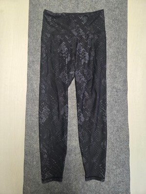 Old Navy Active Crop Leggings Womens Sz 33x13 In Black Graphic Print Casual Wear