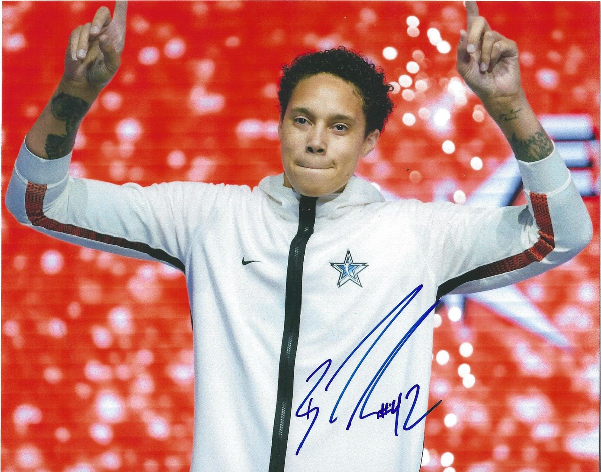 BRITTNEY GRINER Signed 8 x 10 Photo WNBA Basketball PHOENIX