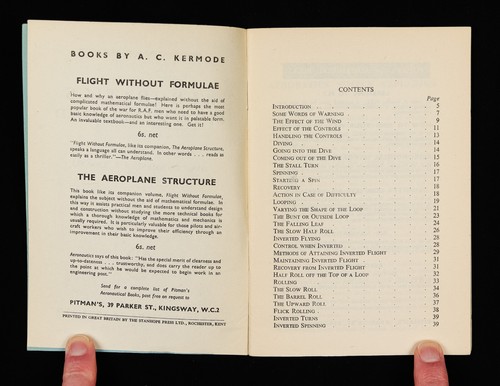 Aerobatics Simply Explained Wing Commander R. Cravell. Pitman's 1940s - Picture 4 of 10