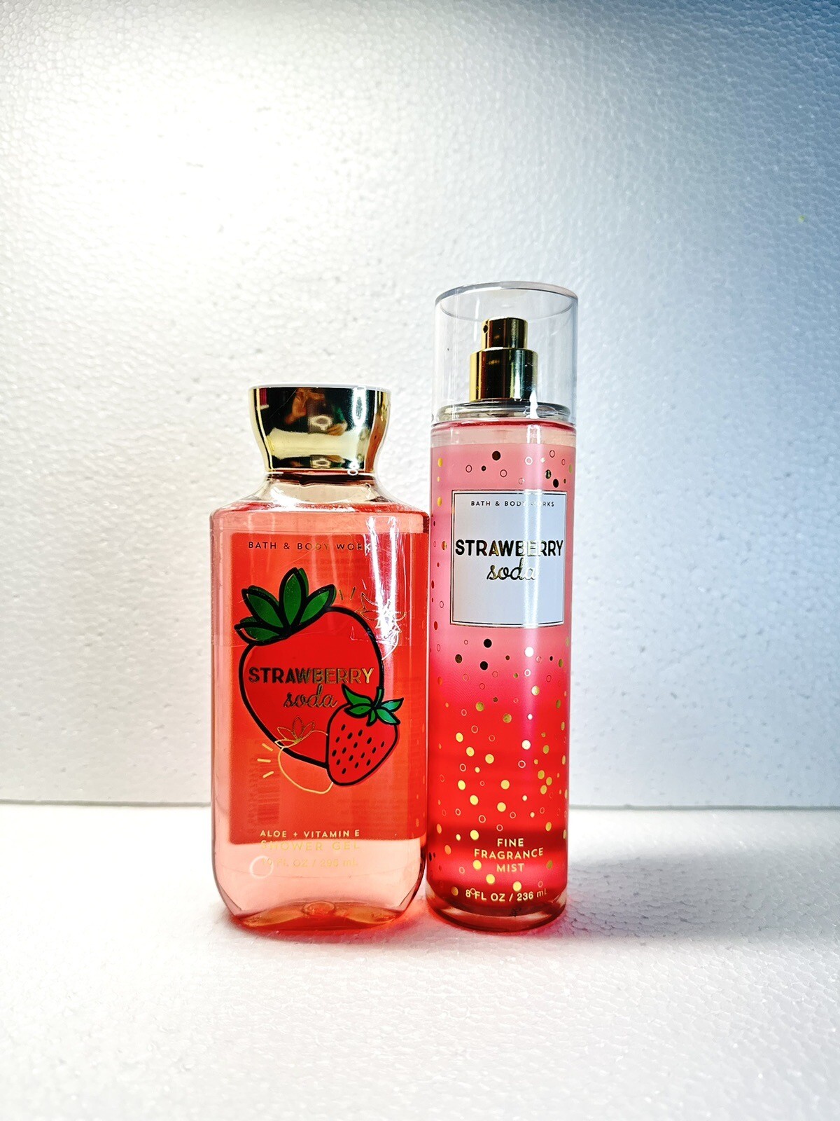 Strawberry Soda mist 8oz & shower Gel 10oz by Bath & Body Works set of 2 BN