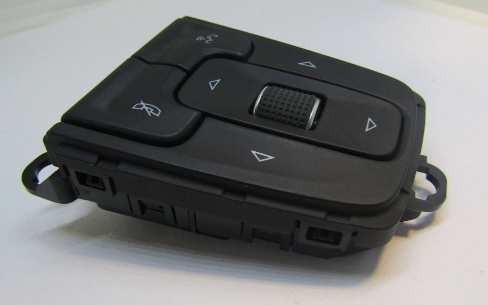 13540156 GM VOLANTE AUDIO CONTROL INTERRUPTOR 20 22 DENALI SIN SUPER CRUCERO  Foto 3 de 4