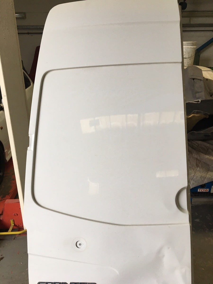 2011-2018 MERCEDES SPRINTER N/S PASSENGER REAR DOOR SHELL PT 