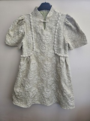 VINTAGE KALIANGE Salbeigrün Brokat Qipao Kleid | Perlen Perlen 10 | selten 60er 70er