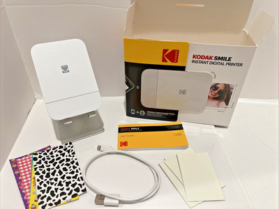 Kodak Smile Instant Print Digital Camera kit/ wireless instant pocket printer