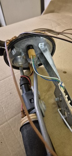 Ford Granada Mk3 Tankgebereinheit 2.9i Benzin - Bild 5 von 7