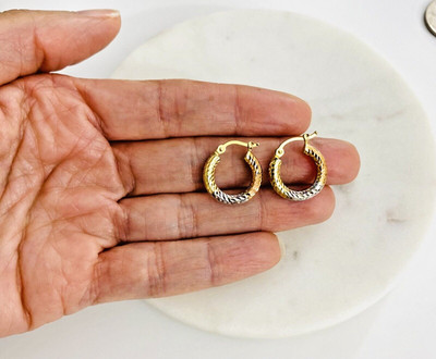 Massive 14K 3 Ton Gold Creolen 3mm x 15mm Diamantschliff Ohrringe - 1,4gr