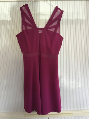 Chices Cocktailkleid Gr. 42, Marke Cache Cache, dunkelrot/violett