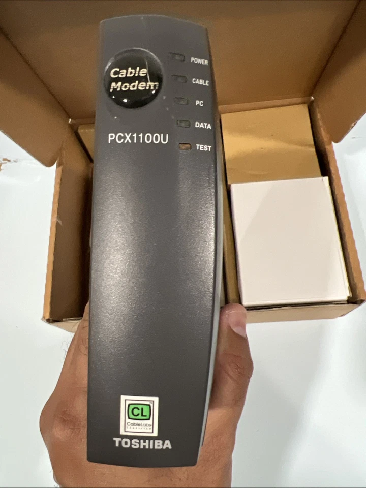 Toshiba PCX1100U 43 Mbps High Speed Internet Cable Modem DAZ8813F - Image 4 of 4