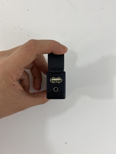 2009-2014 Toyota Tundra Sequoia Center Dash AUX Auxiliary Port Switch