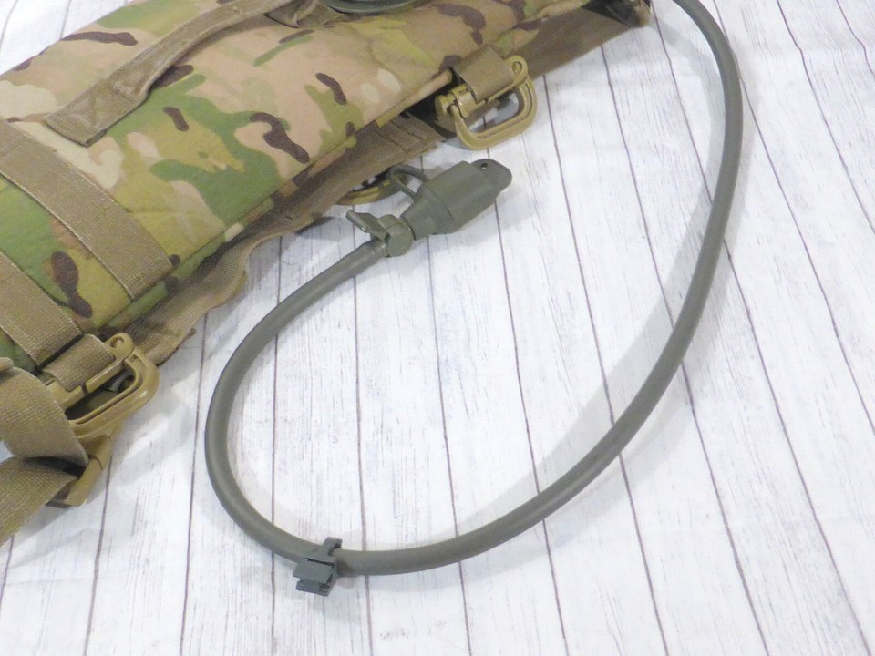 US Military Molle II Hydration System Pouch Carrier W/ Bladder | eBay