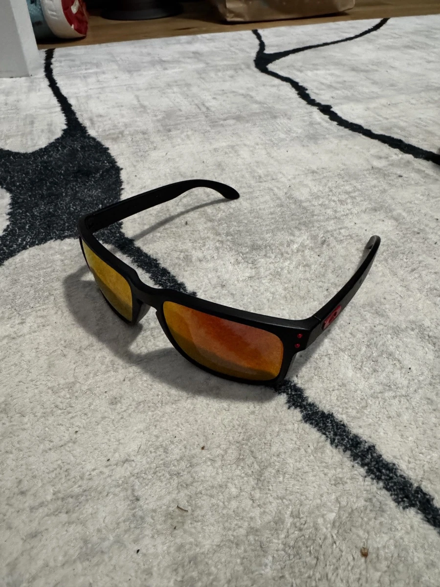 Preços baixos em Óculos de Sol Oakley Ducati | eBay