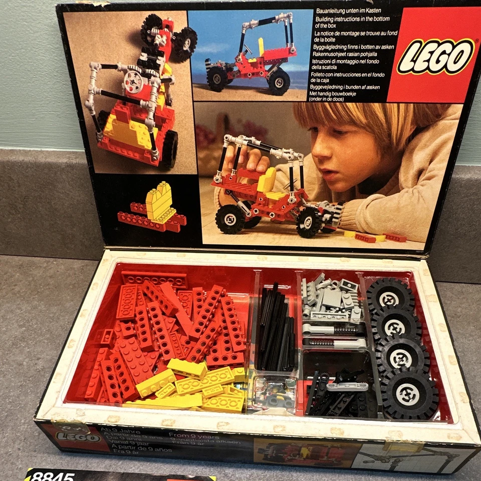 LEGO Technic 8845 Dune Buggy, photo 2 of 4