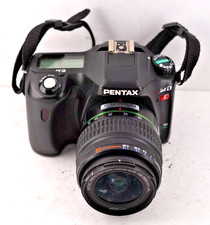 Pentax ist D L Digital SLR WITH PENTAX 18-55MM LENS GOOD WORKING CONDITION