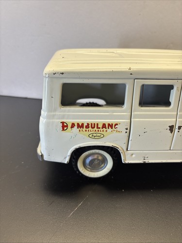 Vintage Pressed Steel Nylint Ford Econoline Ambulance Van - Picture 2 of 14