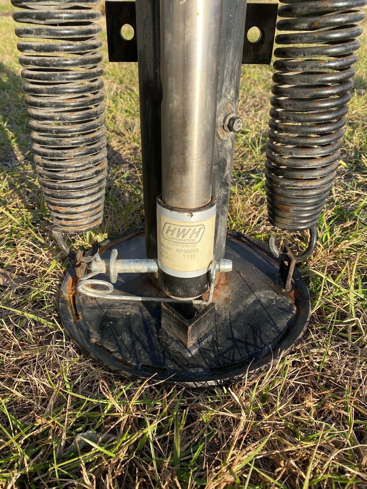 Single HWH Corporation AP36805 10,000lb. Rv Motorhome Power Spring Jack