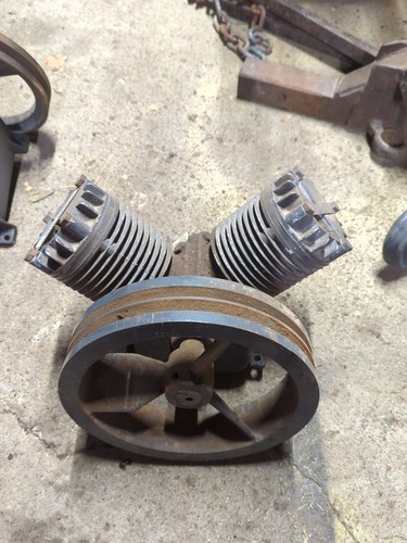 Dayton Compressor PumpMODEL 1Z945B - Picture 3 of 5