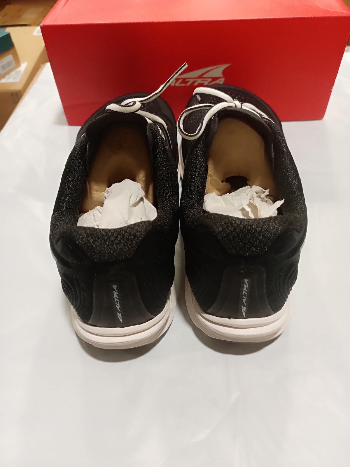 Usat comeo_altra nuovo_ALTR Allena donna nero ero_taglia 9 5