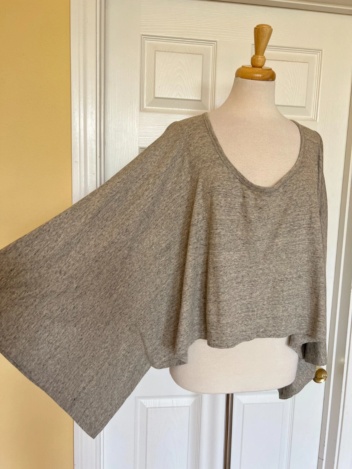 EILEEN FISHER poncho top size XL travel & spa