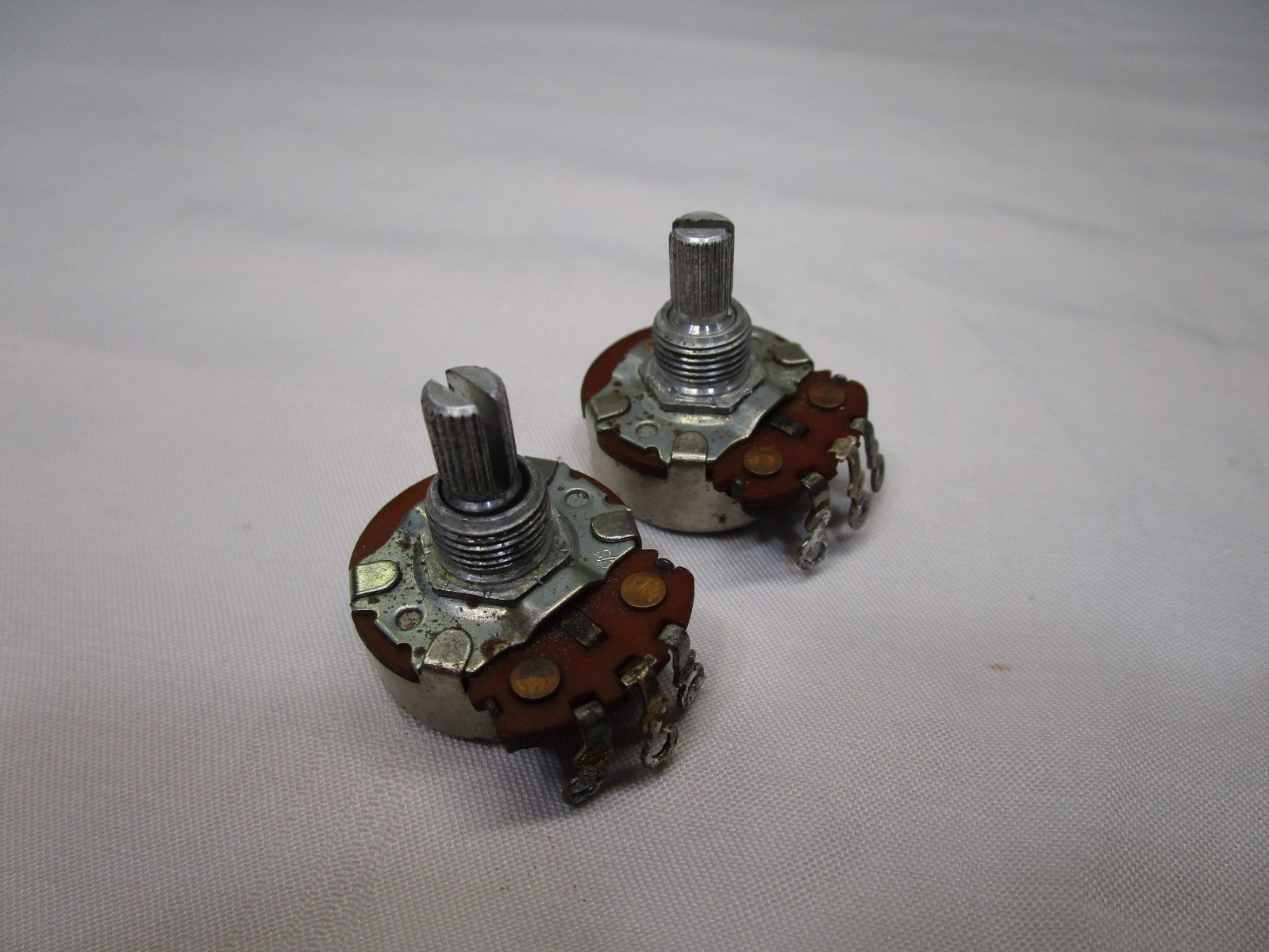 1973 Pair of CTS 250K Audio Taper Split Shaft Potentiometers - Cool!