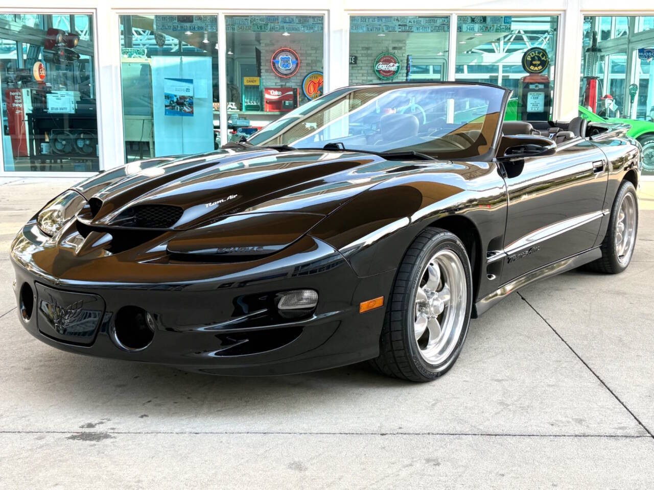 2002 Pontiac Firebird Trans Am 2dr Convertible
