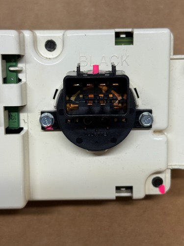 Dual Climate Controls 10370034- 2005 Chevy Silverado 2500HD - Picture 8 of 13
