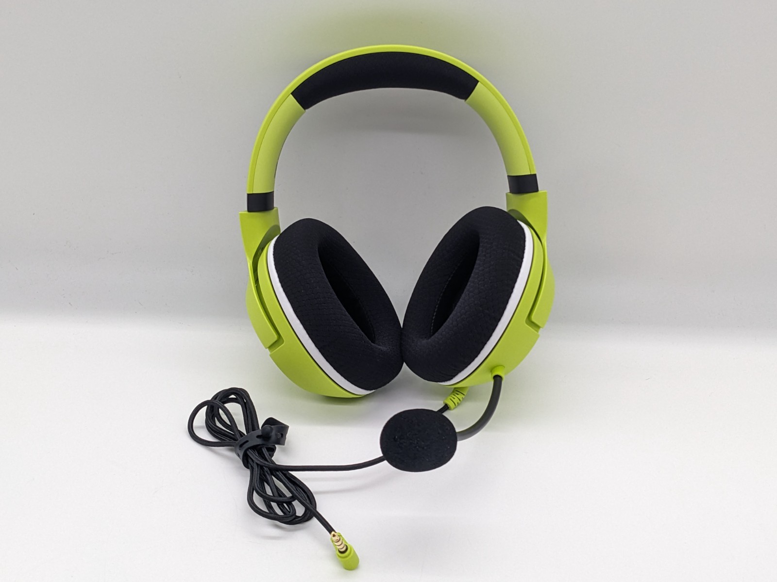 Razer Kaira X gaming headset 3.5mm wired electric volt green for Xbox X S One PC