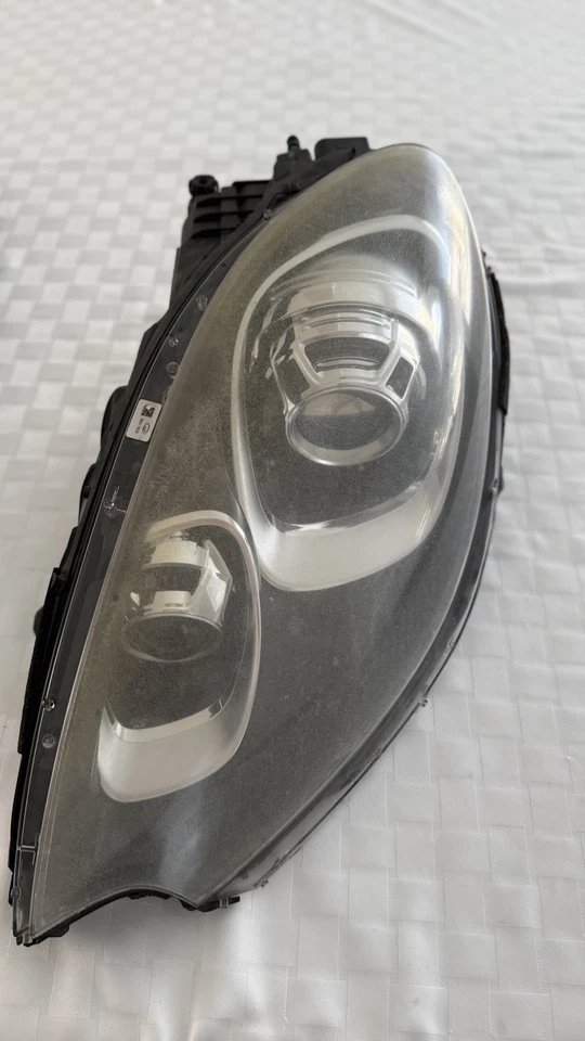 PORSCHE MACAN HEADLIGHT LEFT RIGHT 2015 2016 2017 2018 BI XENON 95B941031CH OEM - Image 2 of 4