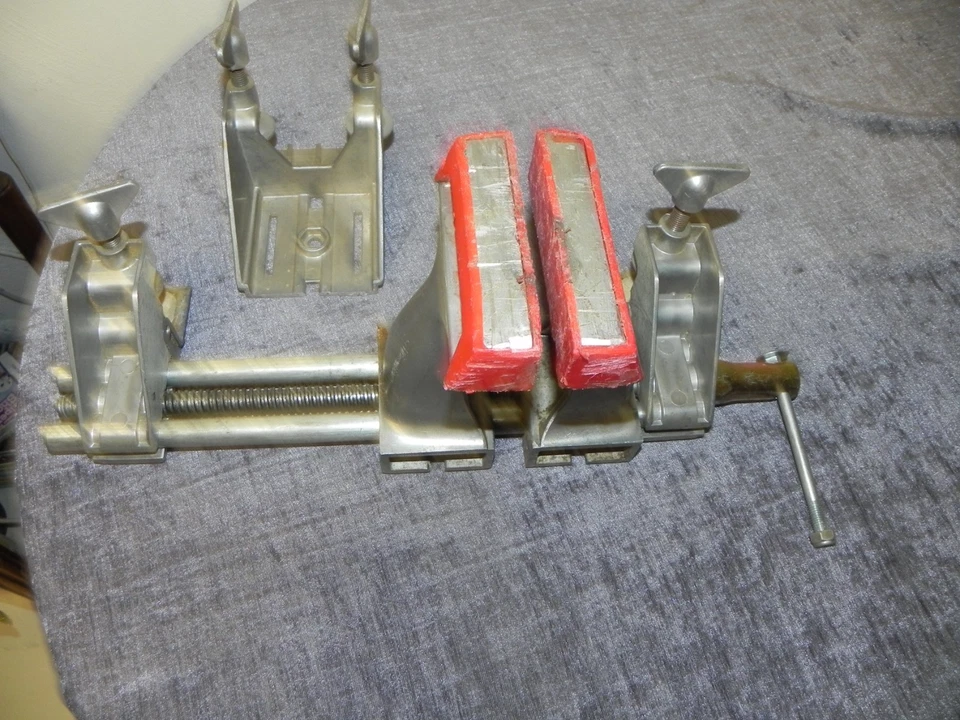 ZYLISS Schraubstock.  Schweiz. TOP Funktion - Bild 2 von 4