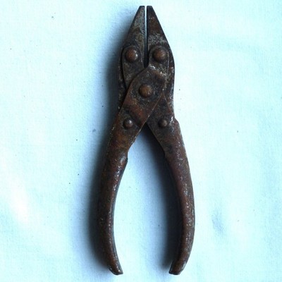 Antikes Zangenpaar Vintage 14 cm