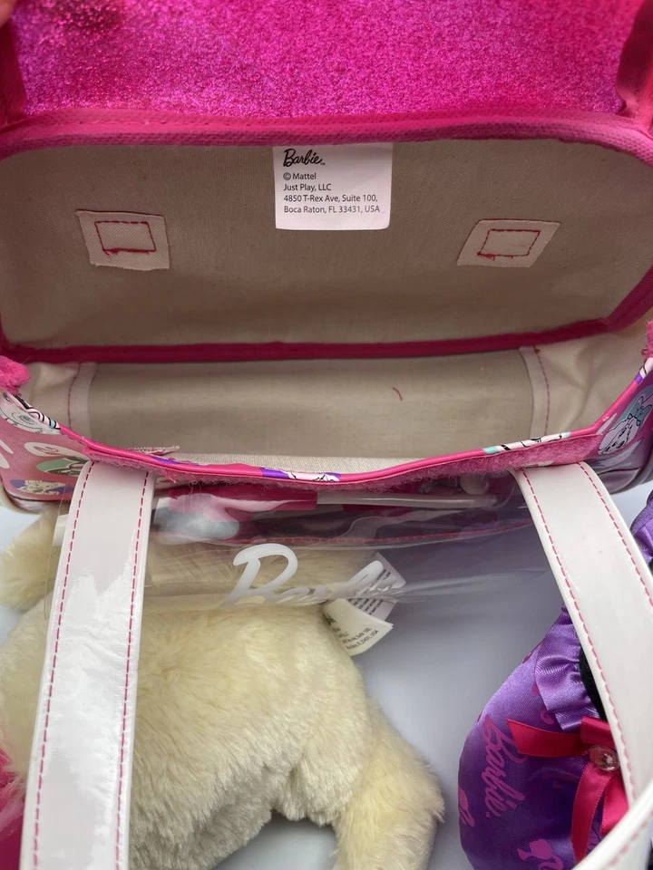 Barbie Pet Doctor Hug N Heal Kiss N Care Peluche Electrónico Perro Bolsa Herramientas Funciona Foto 3 de 3