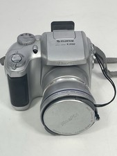 Fujifilm FinePix S3100 4.0MP Digital Camera - Silver - Tested Silver Pre Owned