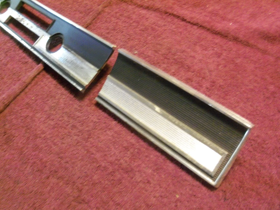 1966 福特猎鹰 3 件仪表板塑料装饰,Ranchero — 第 2/4 张图片