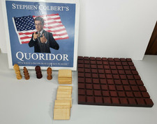 Stephen Colberts Quoridor Wooden Maze Strategy Game