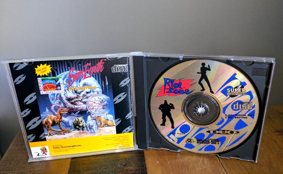 COMPLETE ✹ Riot Zone ✹ TURBO GRAFX 16 SUPER CD Turbo Duo Game ✹ USA Version - Image 4 of 4