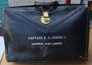 VINTAGE JAPAN AIR LINES AIRPLANE CAPTAIN PILOT FLIGHT BAG BRIEFCASE JAL AIRLINES