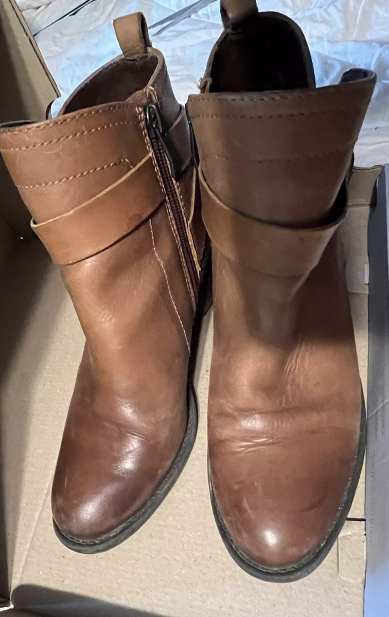 Vince camuto top beamer bootie