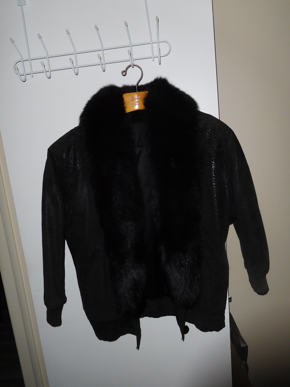 Leather Jacket Fox Collar Size Medium - image 2