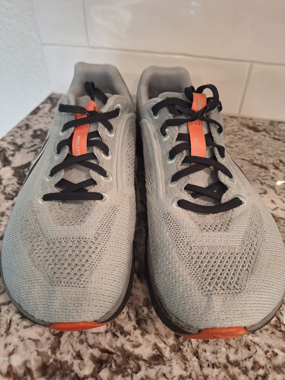 Altra Womens Escalante 2.5 Gray Running Shoes Size 9.5 AL0A4VR3007