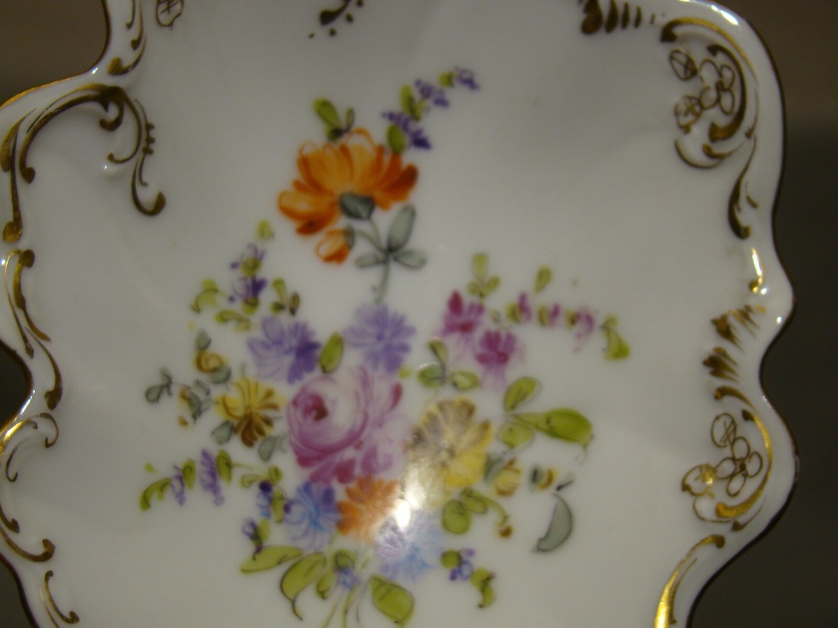 Dresden Porcelain Shell Dish Crown H Mark c. late 19th- early 20th