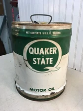 Vintage Quaker State 5 Gallon Motor Oil Can 1982 Garage Service Station Oil  Can
