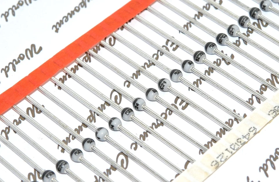 2 piezas - Diodo Zener PHILIPS OR03-C200 200V 6W - Rectificadores SOD-64 Foto 2 de 4