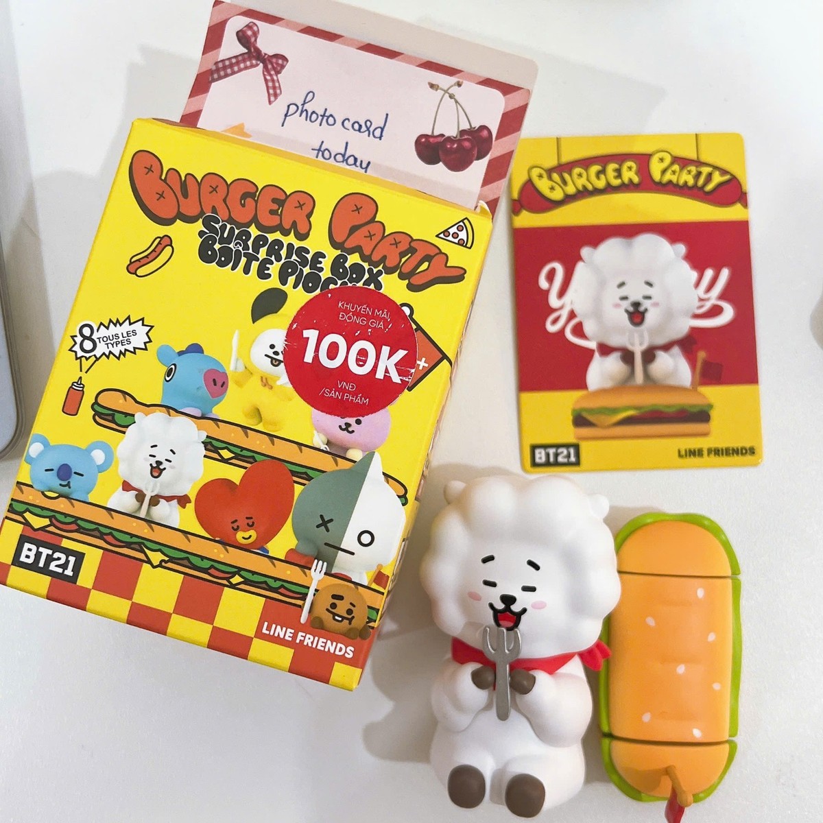 AUTHENTIC] BT21 BLIND BOX MINISO OFFICIAL BTS BURGER PARTY COOKY