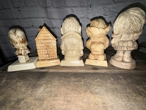 Vintage Lot Of 5 R&W Berries Whimsical Statuettes 1970's Made In USA - Picture 2 of 2