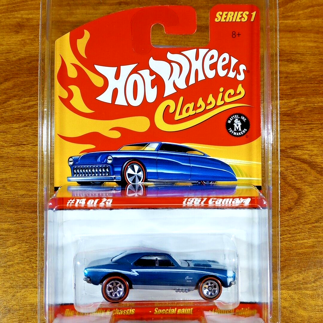 Hot Wheels Classics Series 1 1967 Camaro Spectraflame Blue